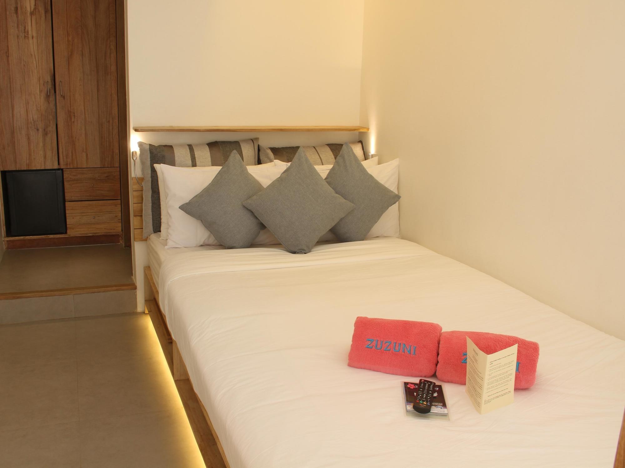 Zuzuni Boutique Hotel Balabag  Luaran gambar