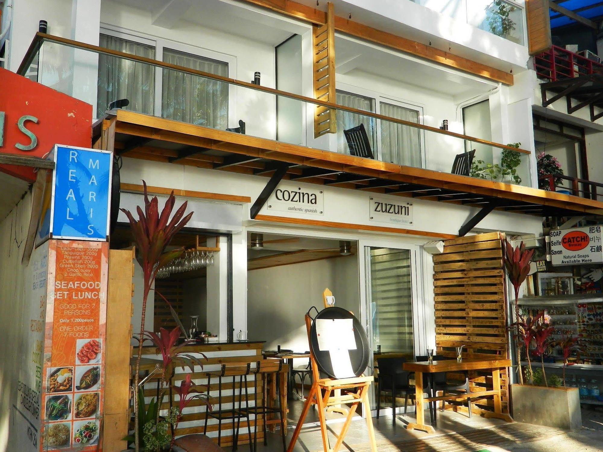 Zuzuni Boutique Hotel Balabag  Luaran gambar