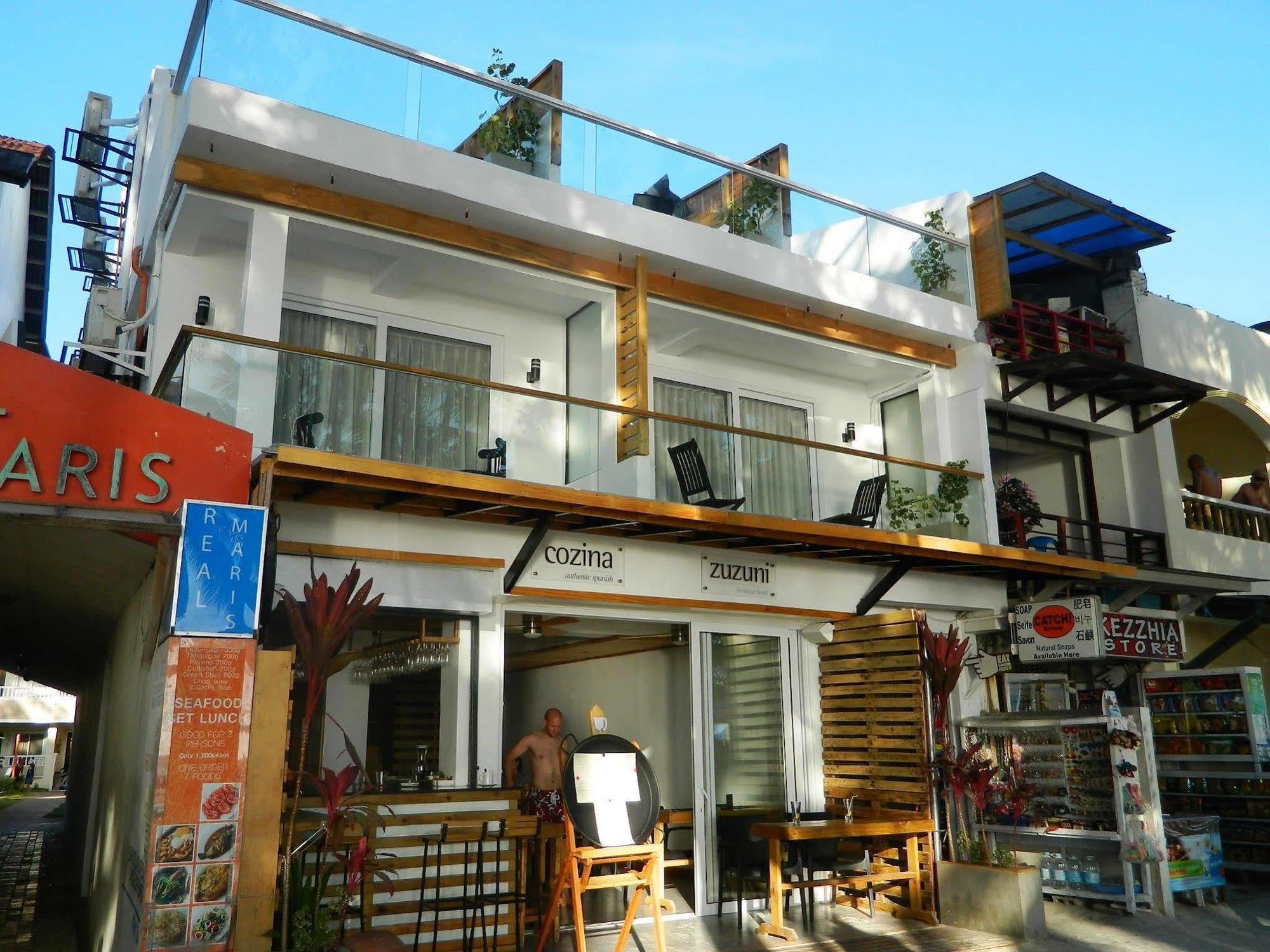 Zuzuni Boutique Hotel Balabag  Luaran gambar