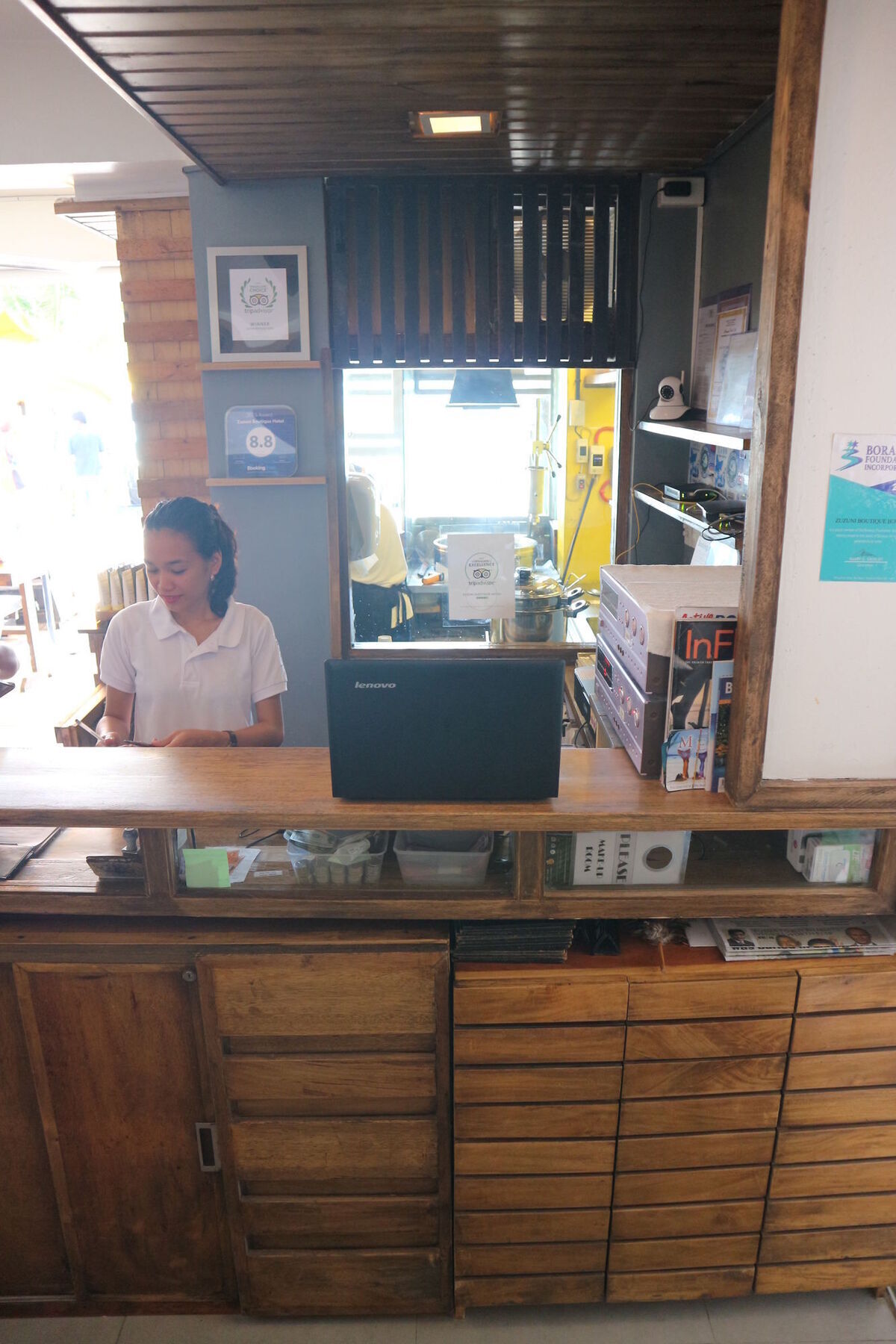 Zuzuni Boutique Hotel Balabag  Luaran gambar