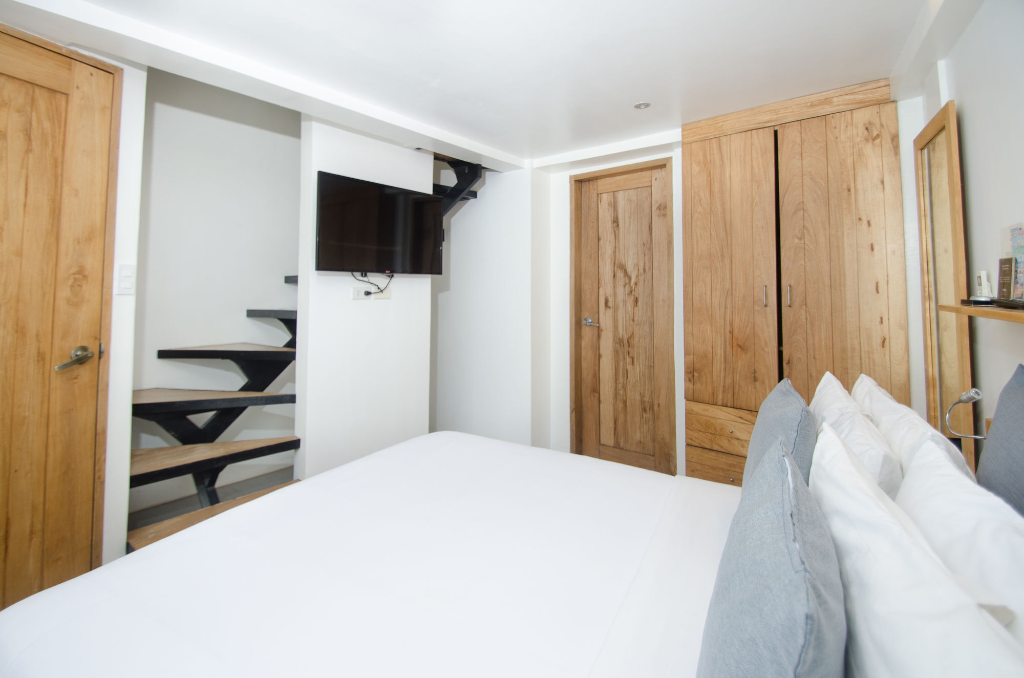 Zuzuni Boutique Hotel Balabag  Luaran gambar