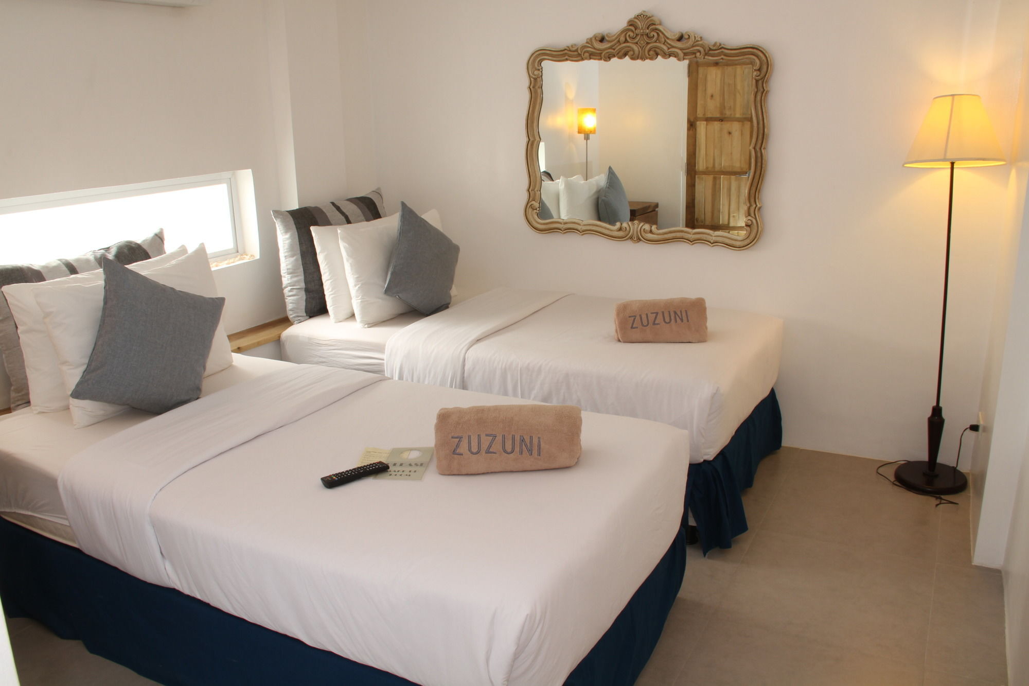 Zuzuni Boutique Hotel Balabag  Luaran gambar