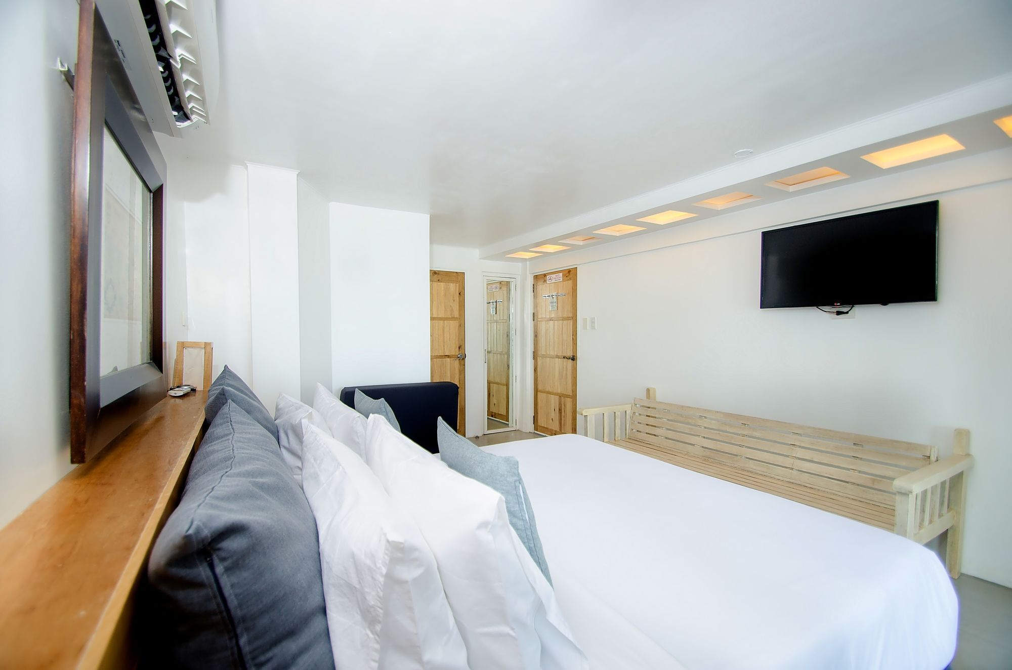 Zuzuni Boutique Hotel Balabag  Luaran gambar