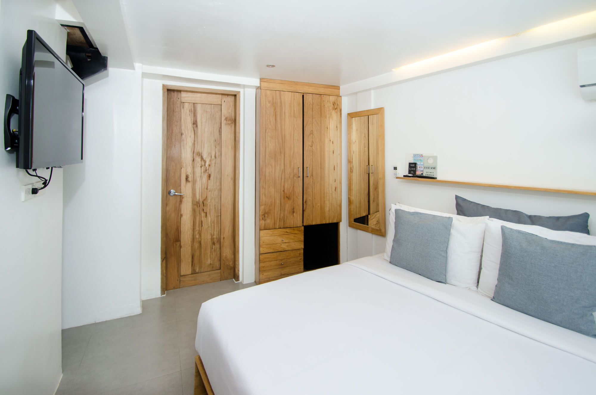 Zuzuni Boutique Hotel Balabag  Luaran gambar