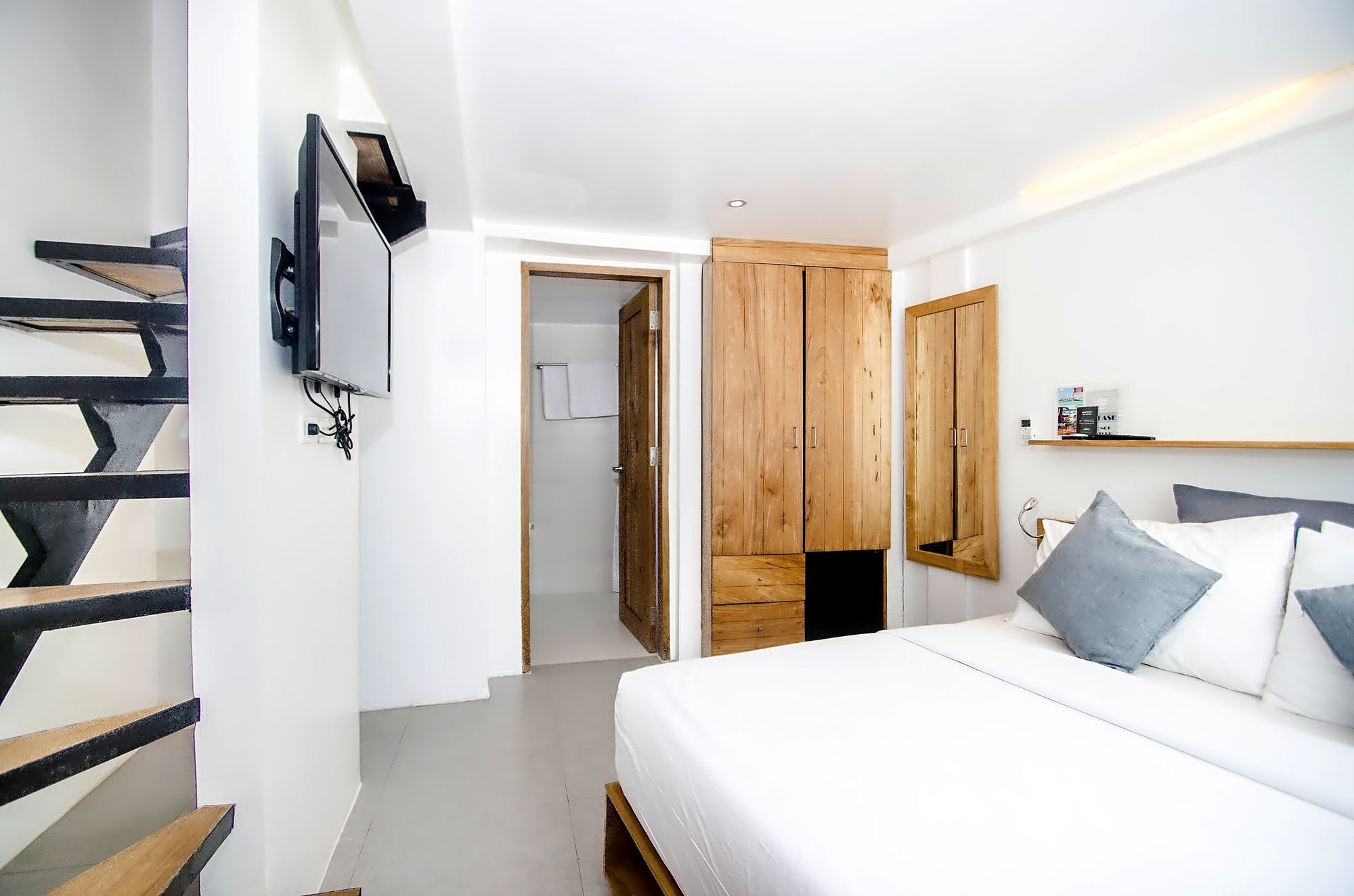 Zuzuni Boutique Hotel Balabag  Luaran gambar