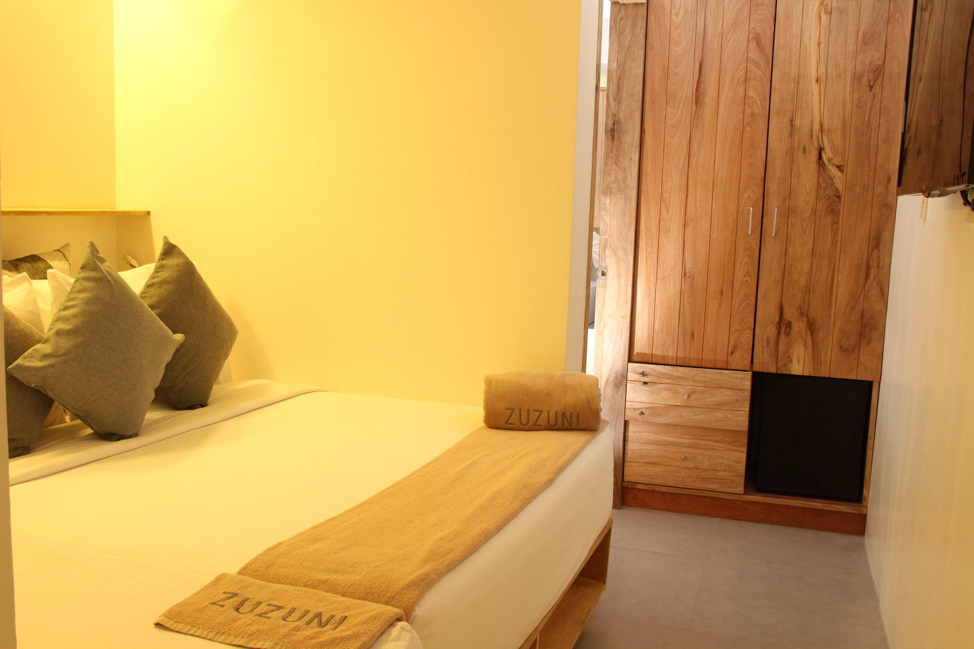 Zuzuni Boutique Hotel Balabag  Luaran gambar